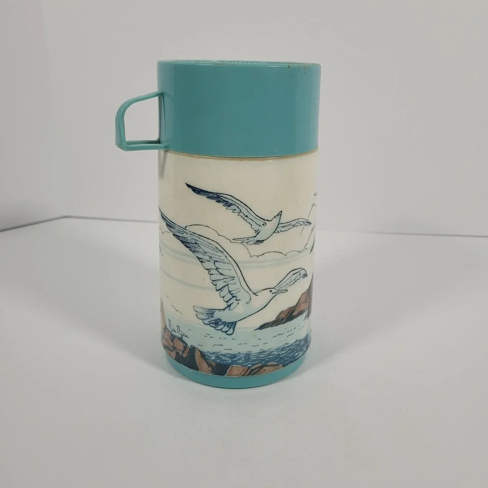 Vintage 1973 Jonathan Livingston Seagull Metal Lunch Box with Thermos Aladdin